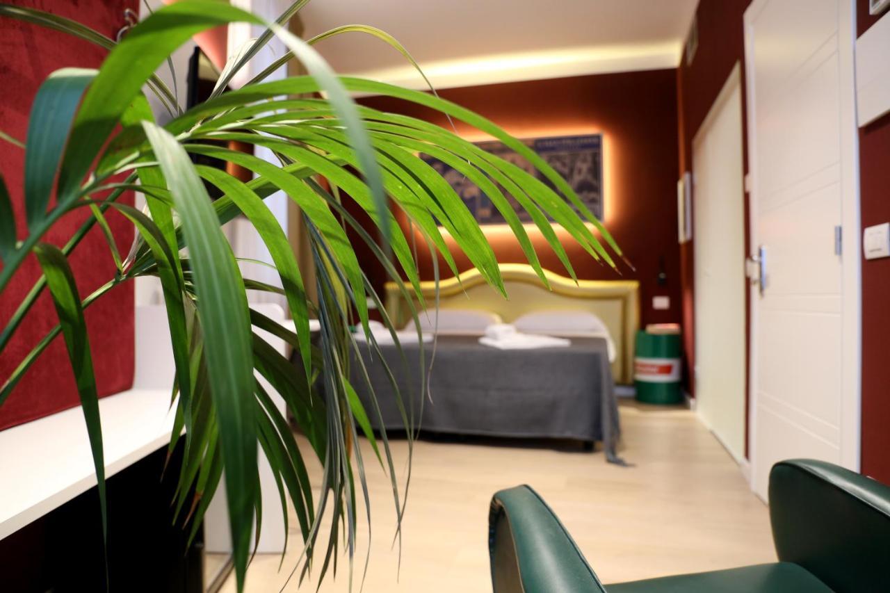 OFFICINA TESINI Guest Rooms Verona Exterior foto